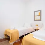 Appartamento 2 Bedroom With Fast Internet