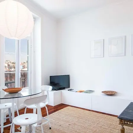 2 Bedroom With Fast Internet דירה