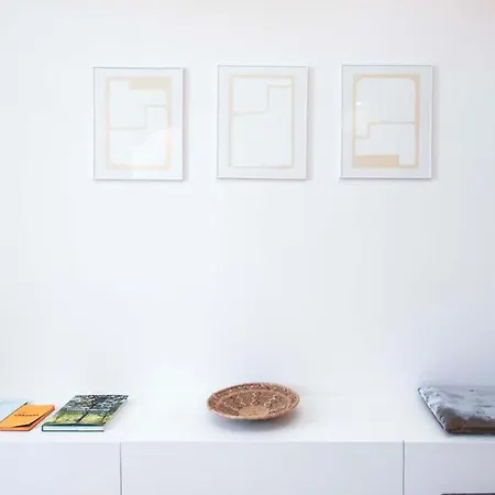 Central Apartment 2 Bedroom With Fast Internet ליסבון