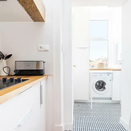 Apartment With Great Views And Aircon Lisbon