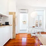 아파트 2 Bedroom With Fast Internet *
