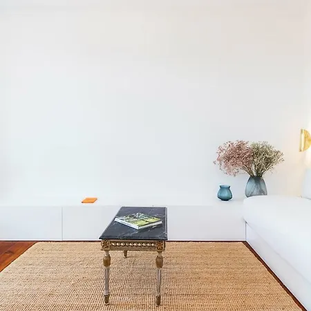 Appartement Central Apartment 2 Bedroom With Fast Internet *